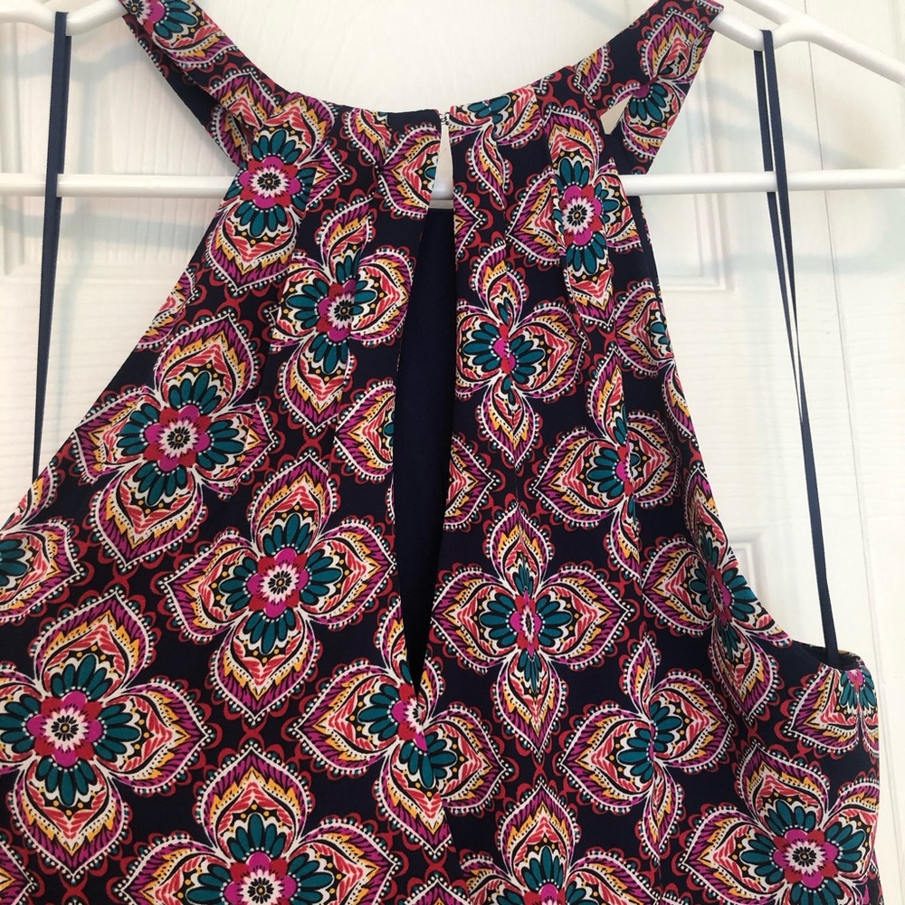 Express Dress - Picture 7 of 7